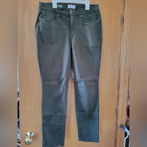 Sonoma Skinny Pants - 8